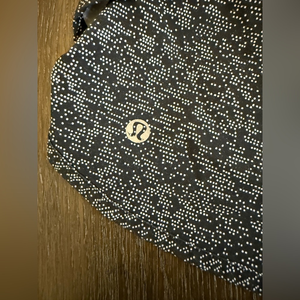 Lululemon Speed Short - Picture 7 of 8